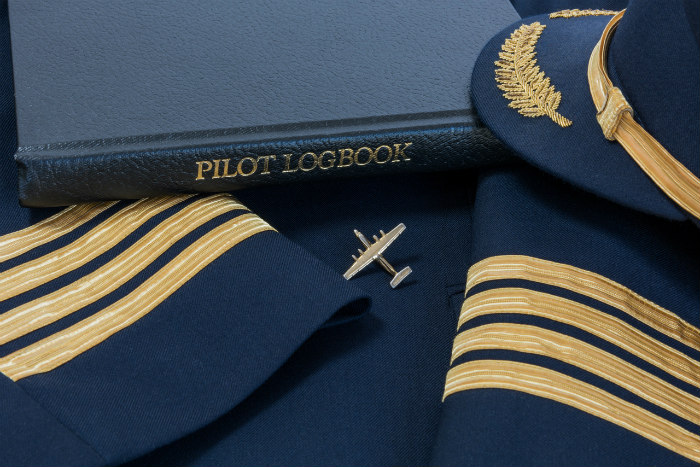 COMMERCIAL PILOT LICENSE (CPL)